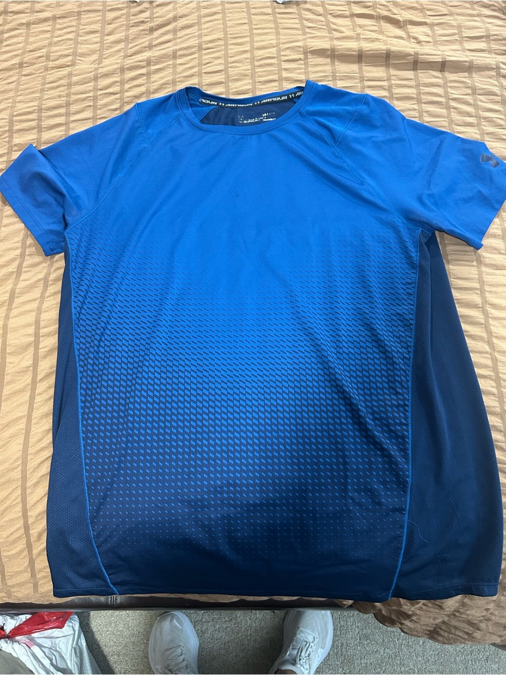 Under Armour Men’s Royal Blue Gradient Short Sleeve Performance Tee
